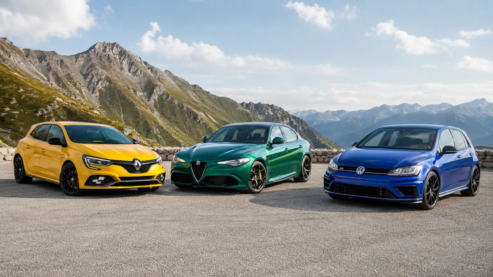 Renault, Alfa Romeo und VW an einer Bergstraße
